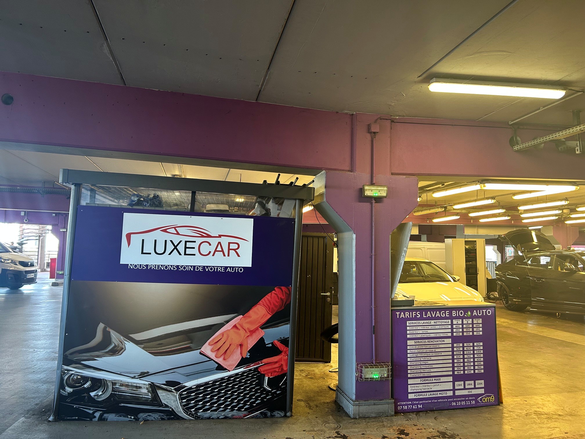 Lavage voiture carré de soie centre commercial lyon vaulx en velin