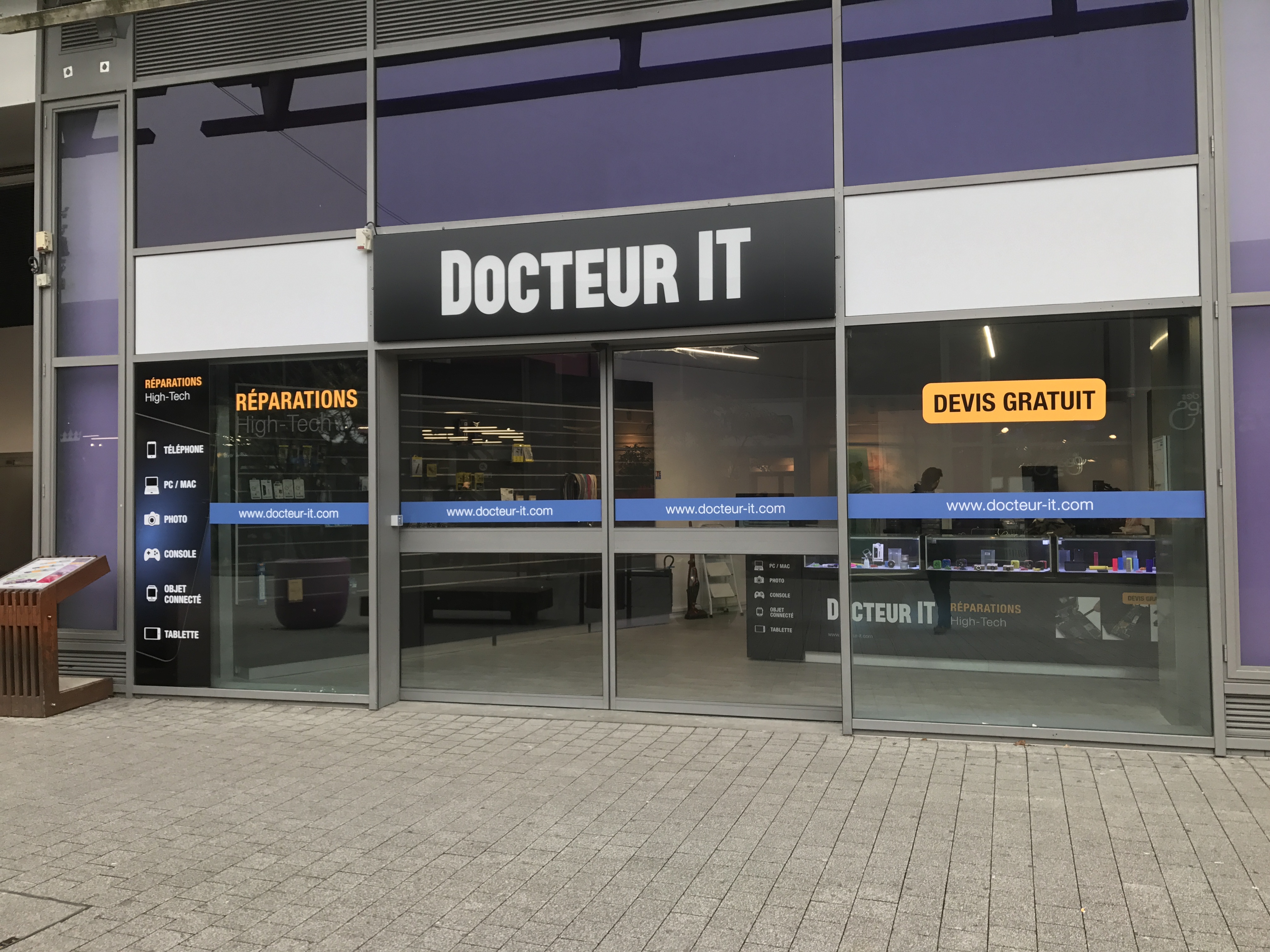 Boutique DOCTEUR IT Centre Carré de Soie