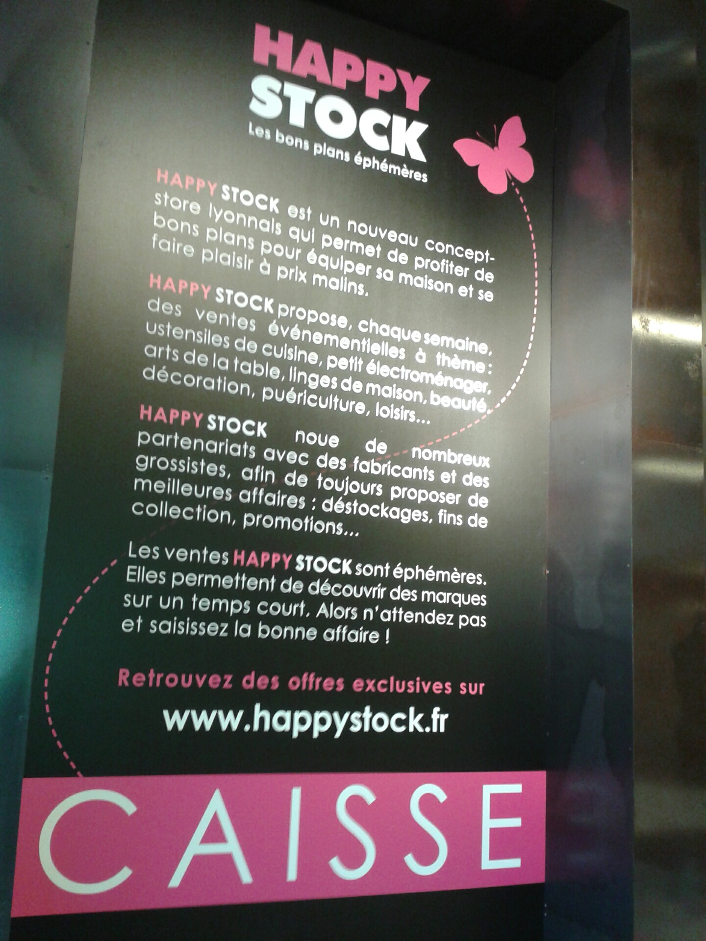 Boutique Happy Stock Centre Carre De Soie